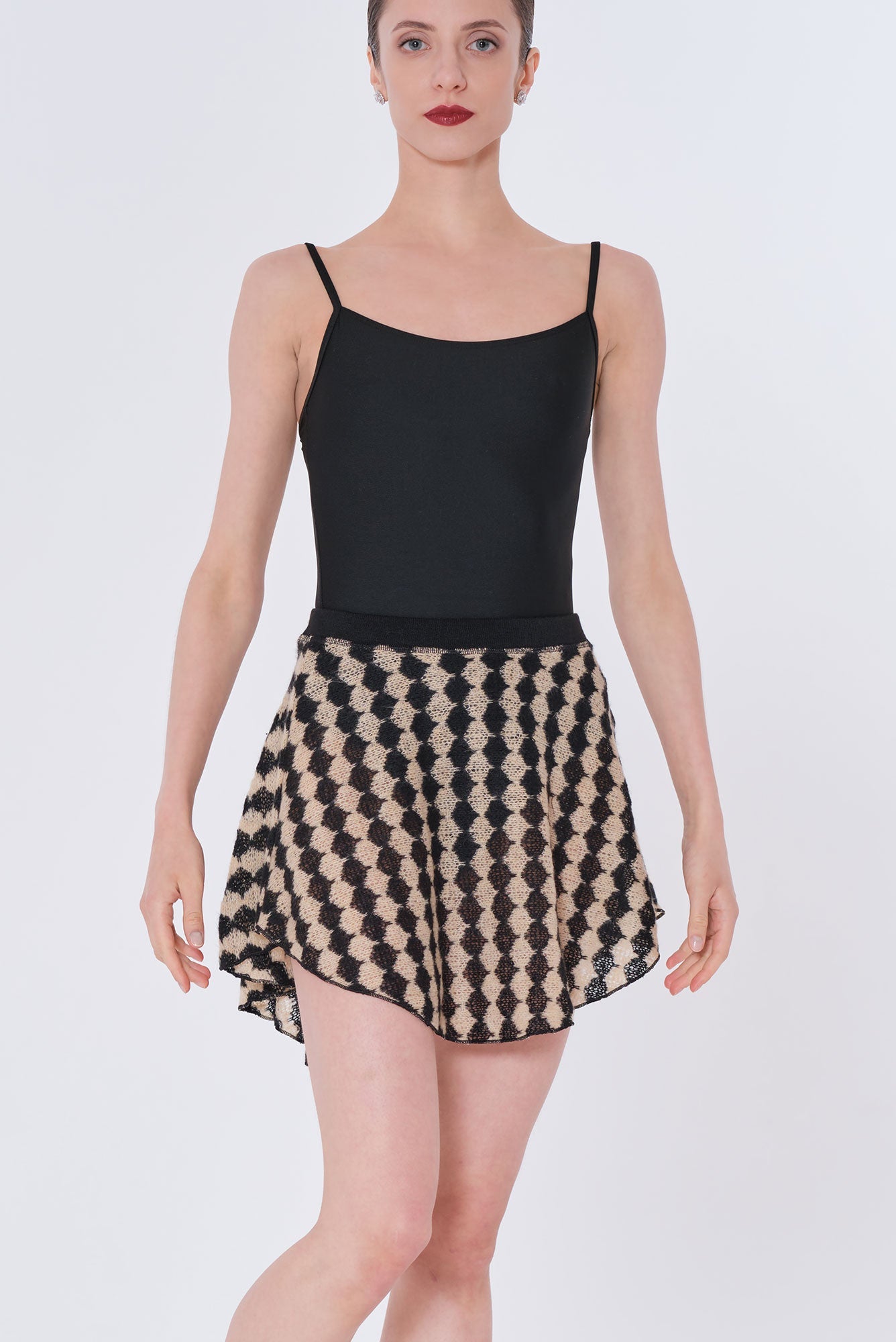 #couleur_black / beige